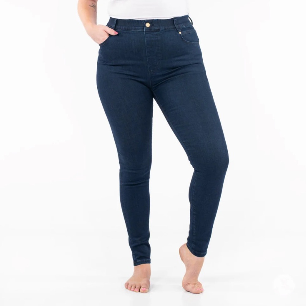 BRAND NEW Sweet Legs Jeggings Large